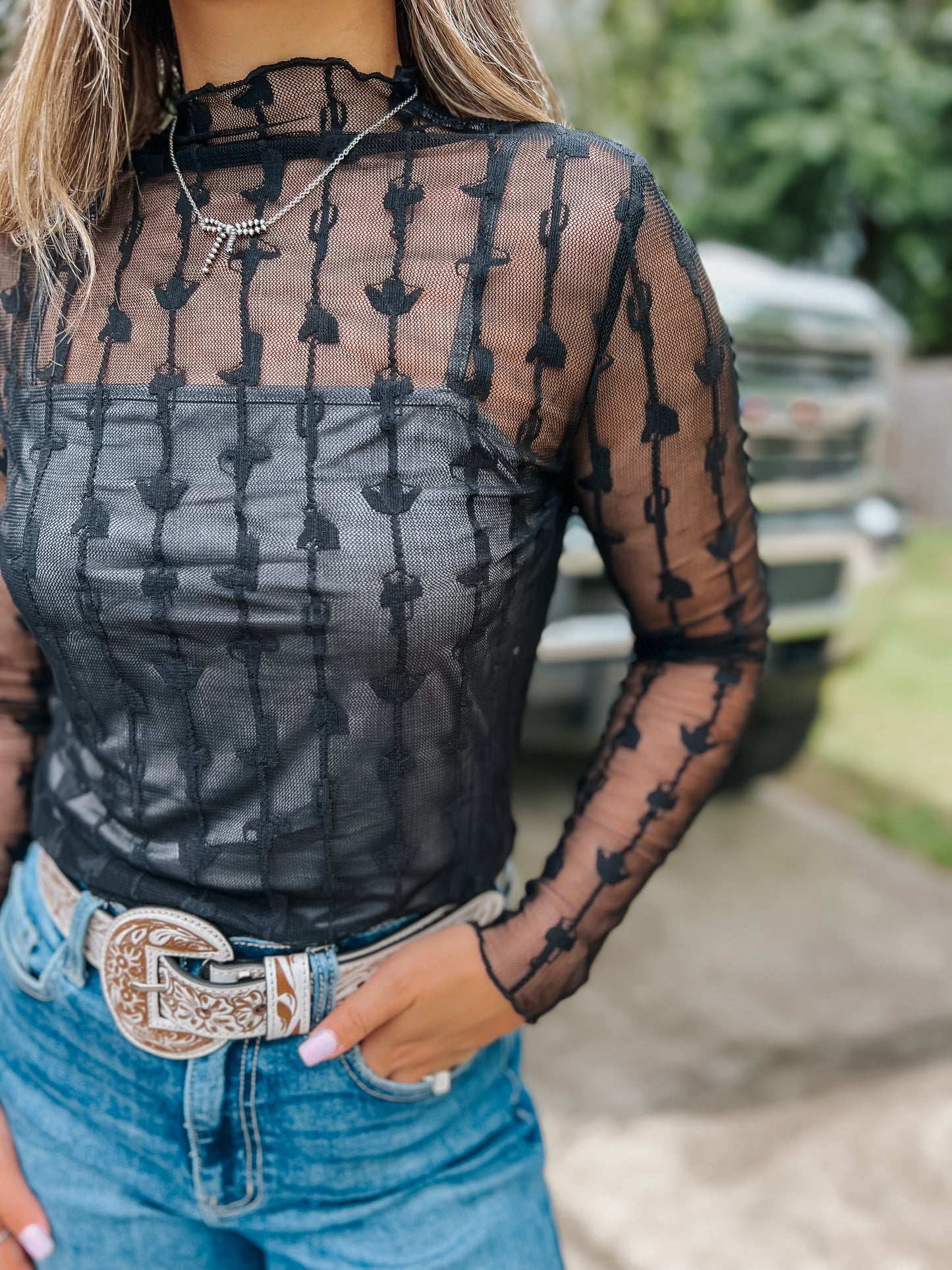 Lariat Lace Top | Black