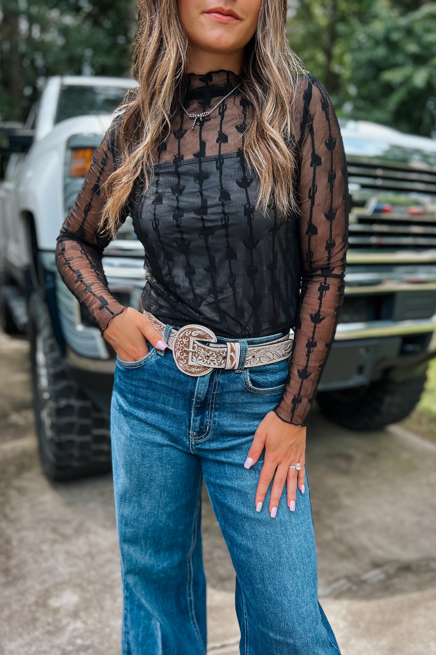 Lariat Lace Top | Black