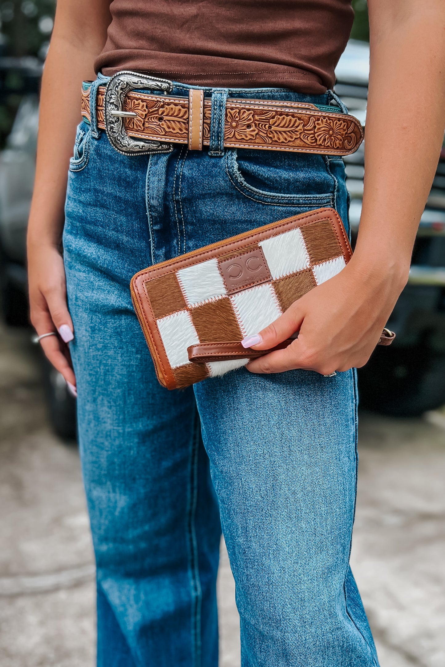 Checkered Cowhide Wristlet | Brown