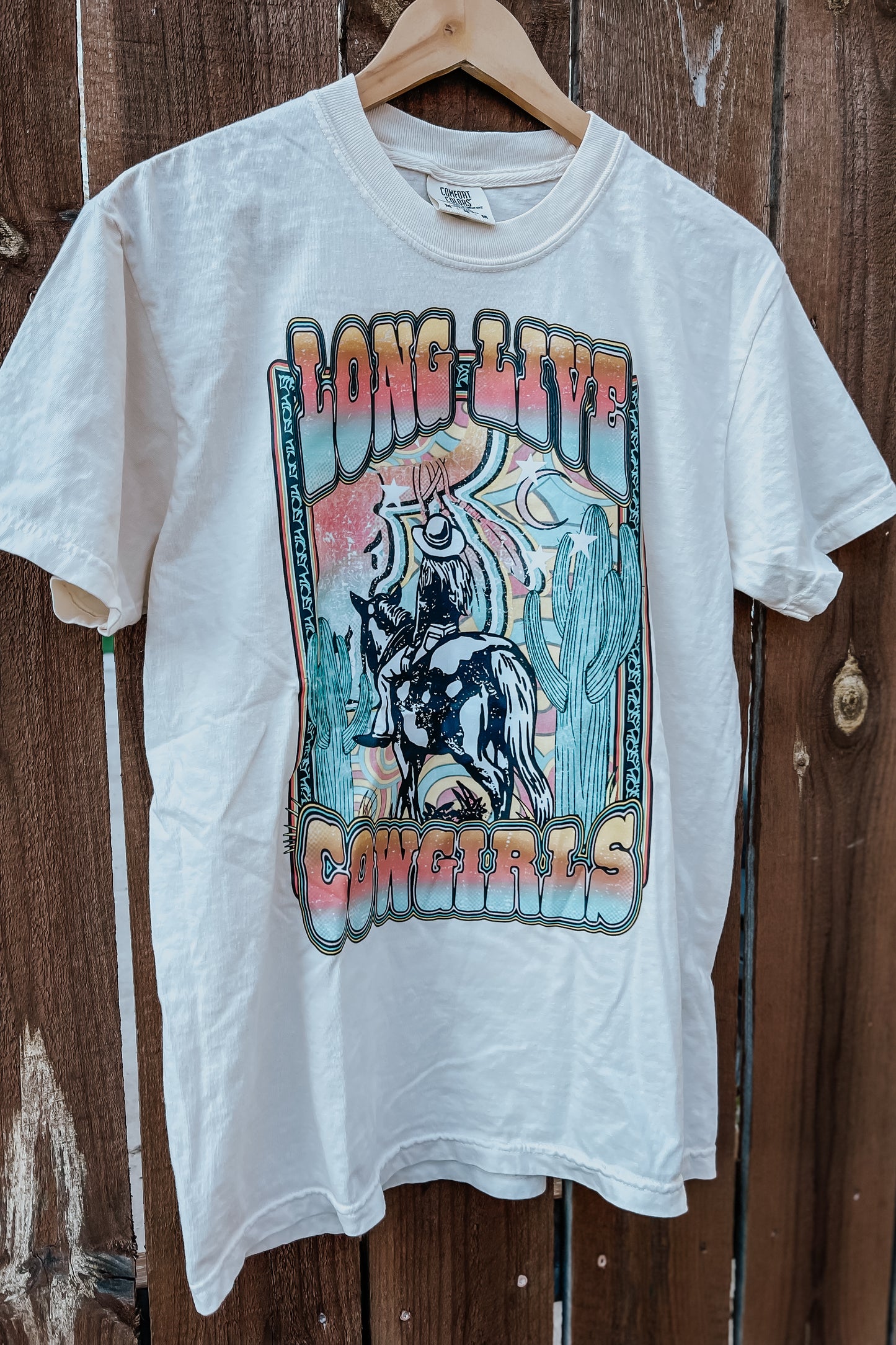 Long Live Cowgirls Tee