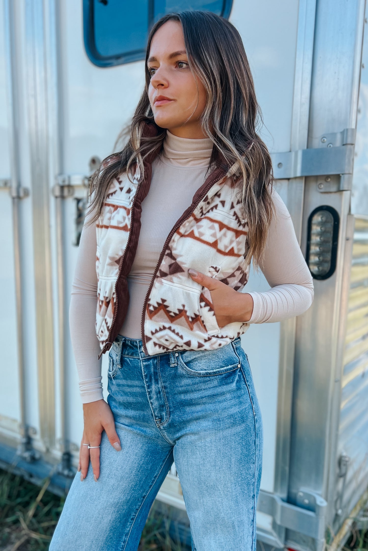 Montana Reversable Vest | Brown