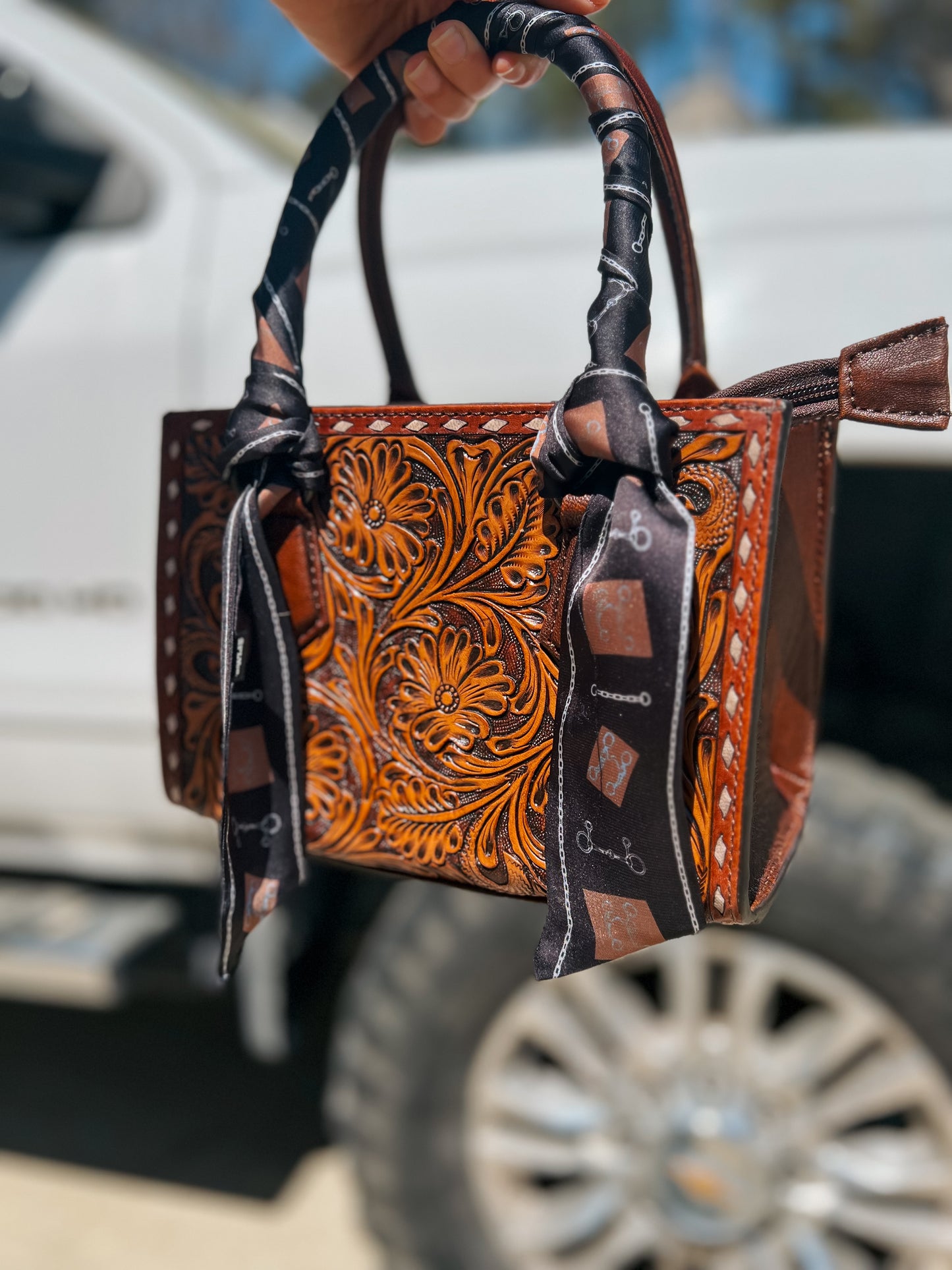 The Lexi Mini Tote