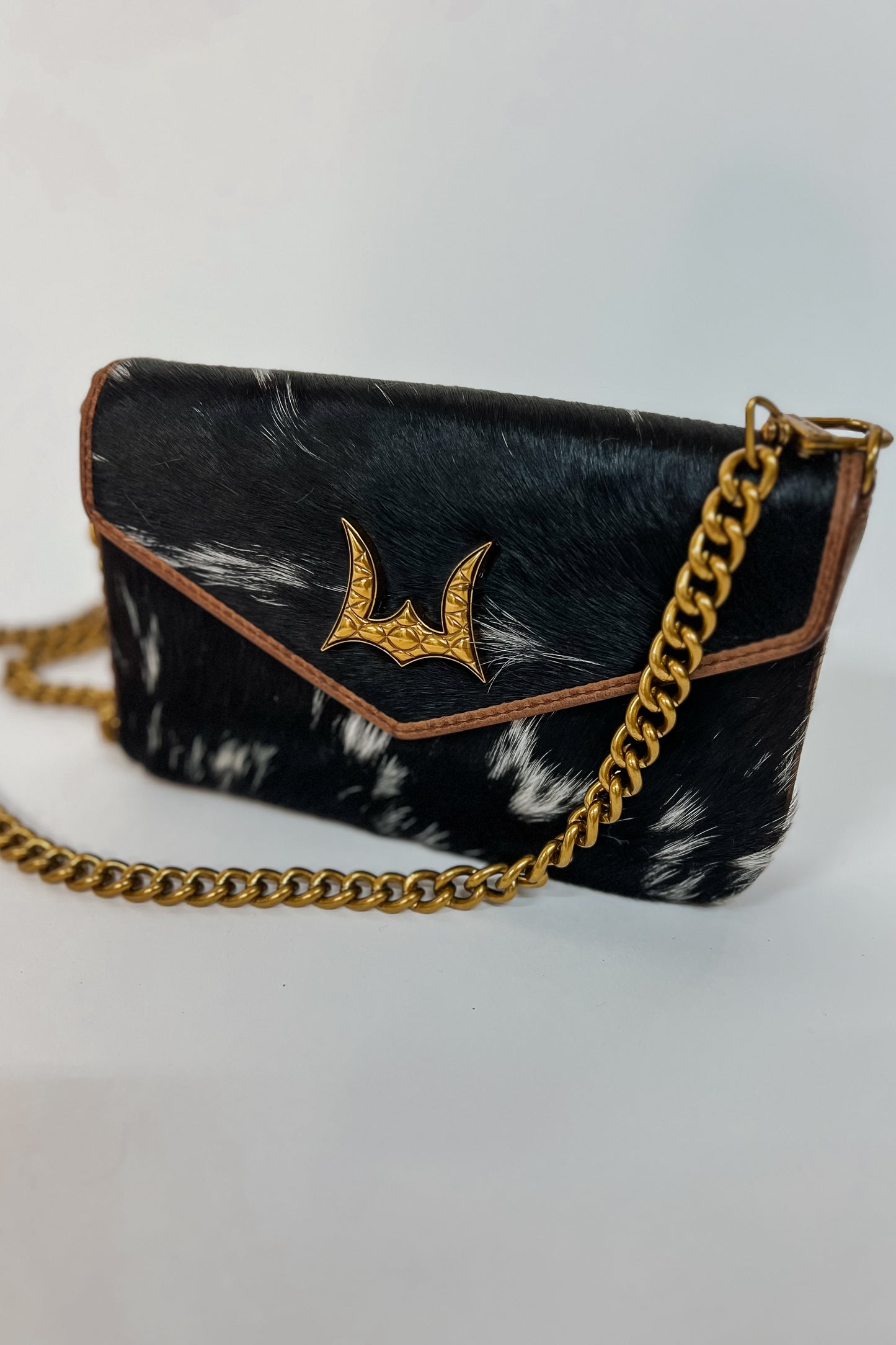 On The Go Mini Chain Bag | Cowhide