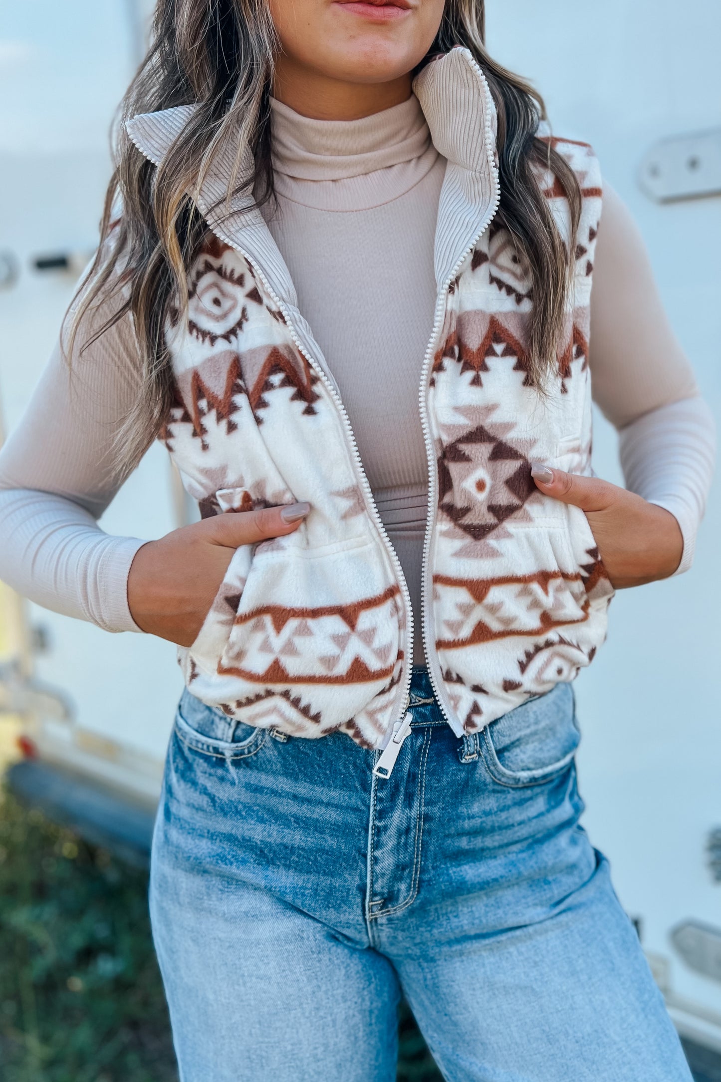 Montana Reversable Vest | Cream