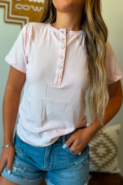 Yoakum Tee | Pink