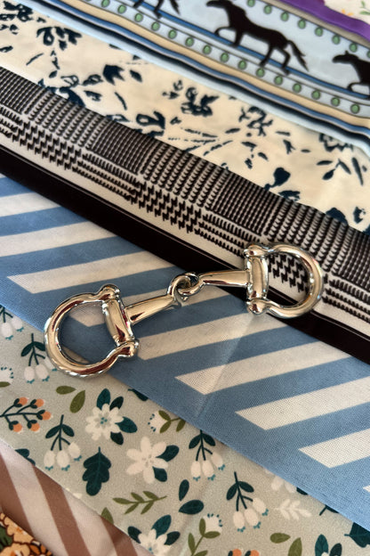 Snazzy Snaffle Scarf Slide