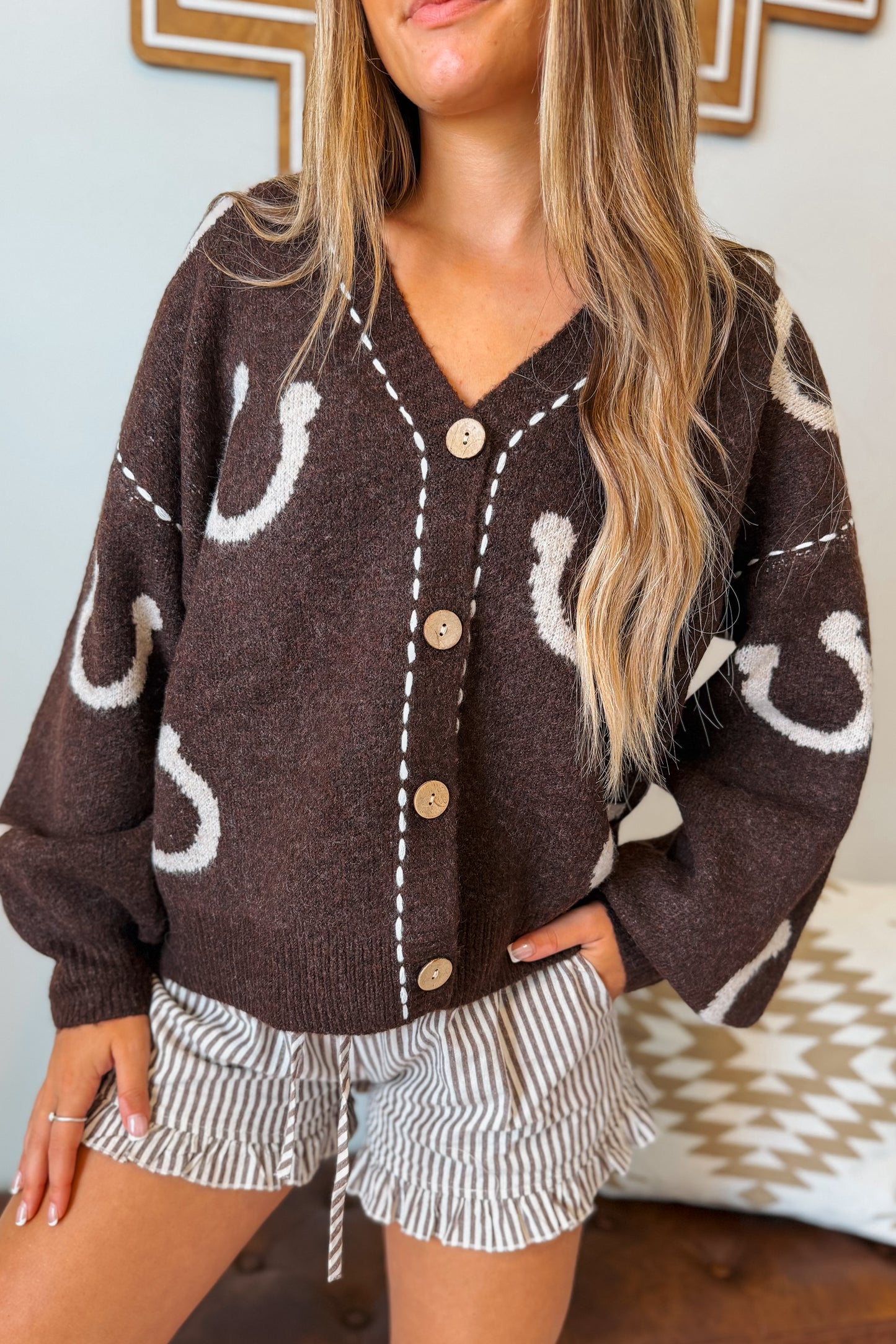 Western Horseshoe Cardigan | Brown