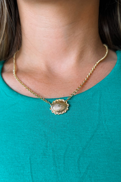 Dainty Concho Necklace | Gold