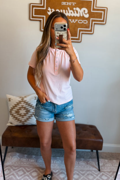 Yoakum Tee | Pink