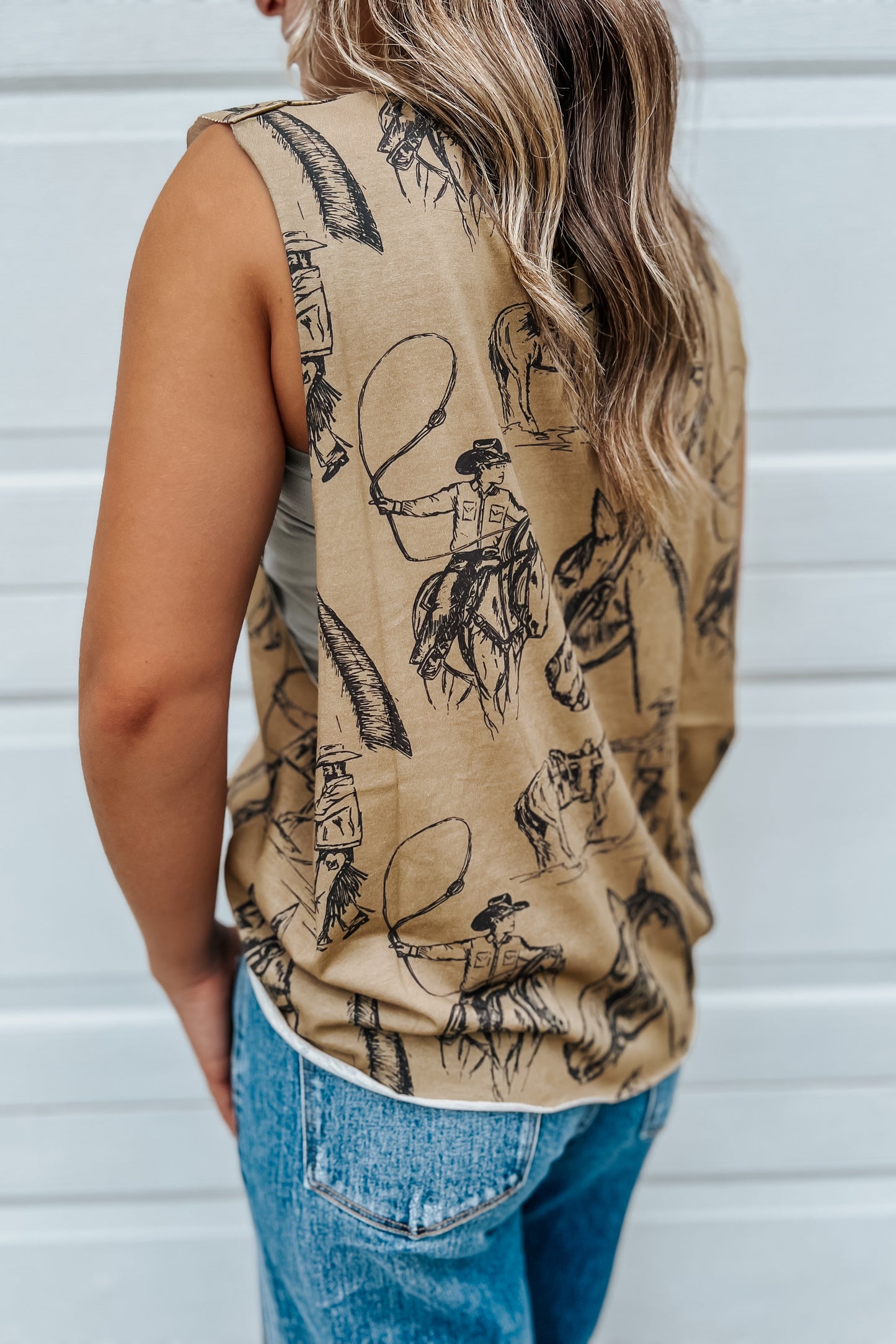 Western Doodle Tank