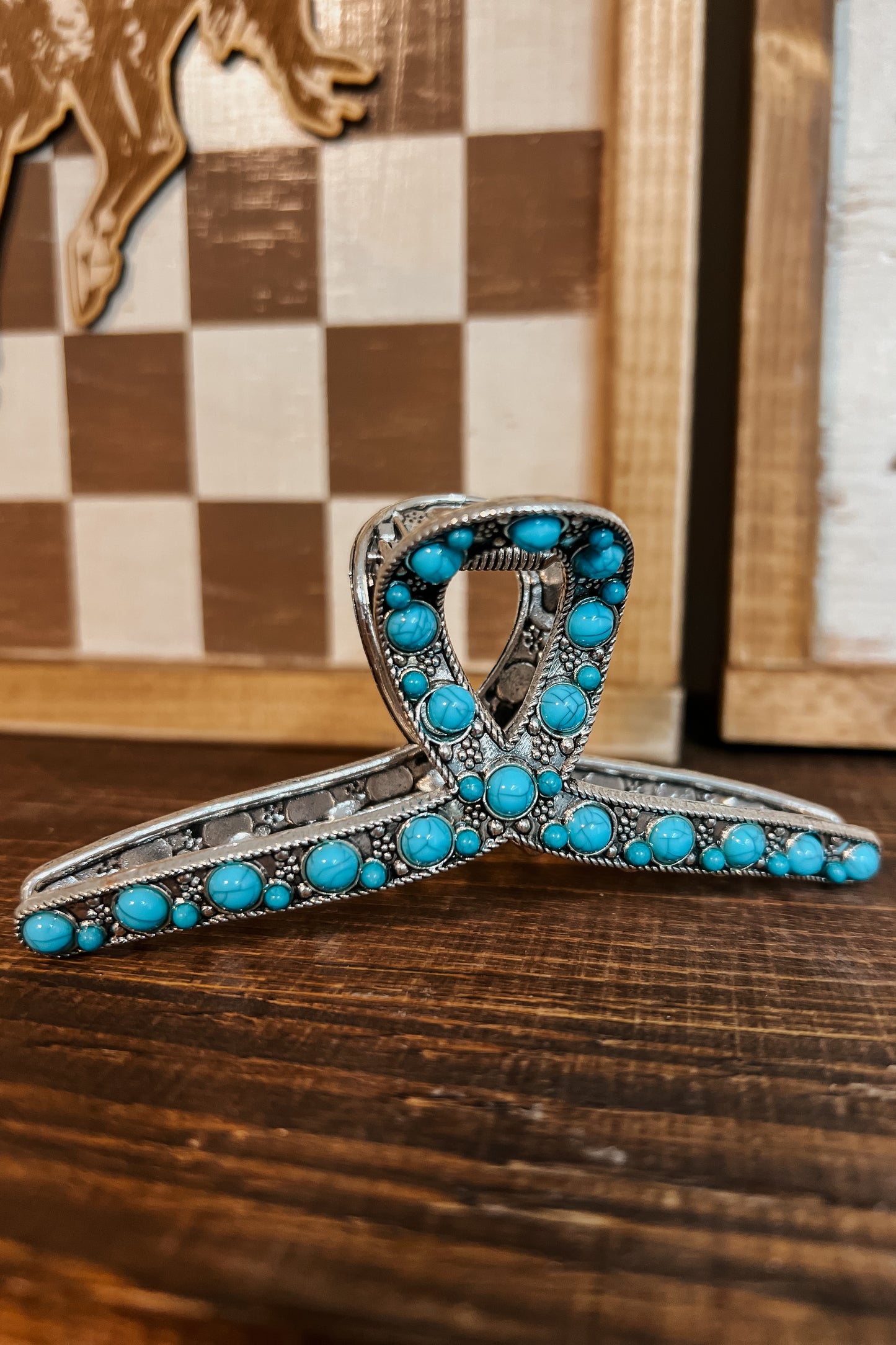 Punchy Turquoise Clip