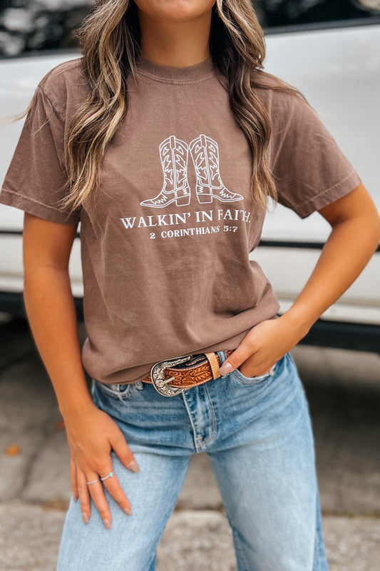 Walkin’ in Faith Tee | Brown