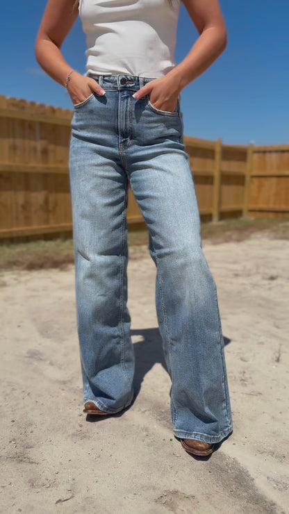 Sheldon High Rise Wide Leg Jean